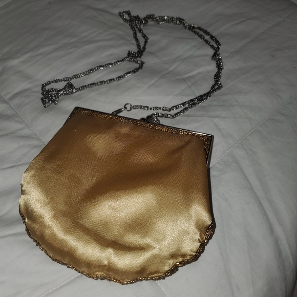 BIJOUX TERNER GOLD BEADED PURSE - Picture 2 of 8
